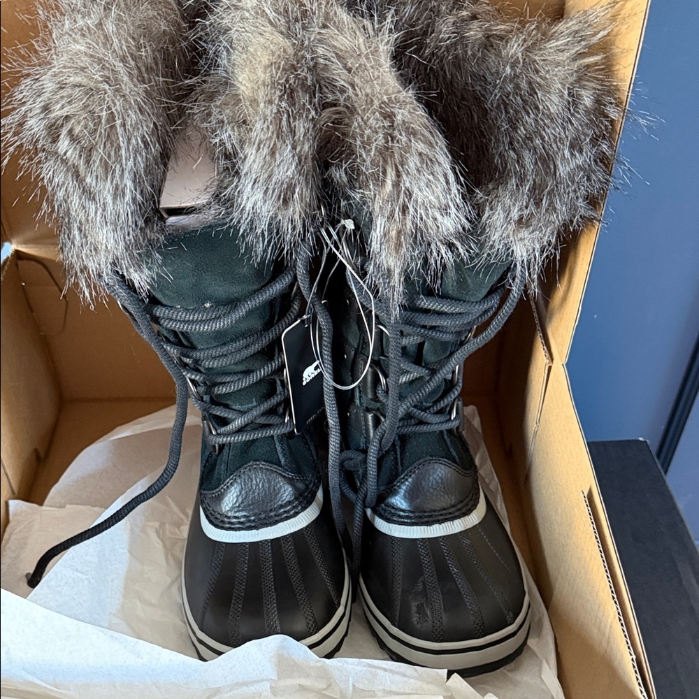 Sorel Joan of arc boots